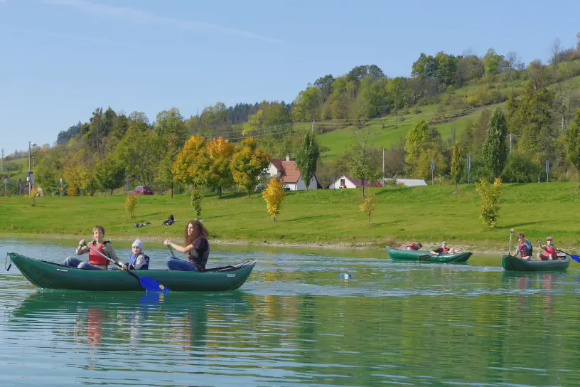 Lodě na Balatonu (říjen 2019)